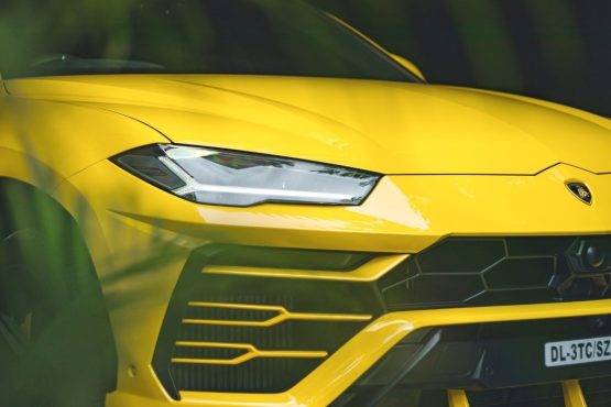 https://pancars.pl/wp-content/uploads/2025/04/samochody-z-usa-komis-555x370.jpg